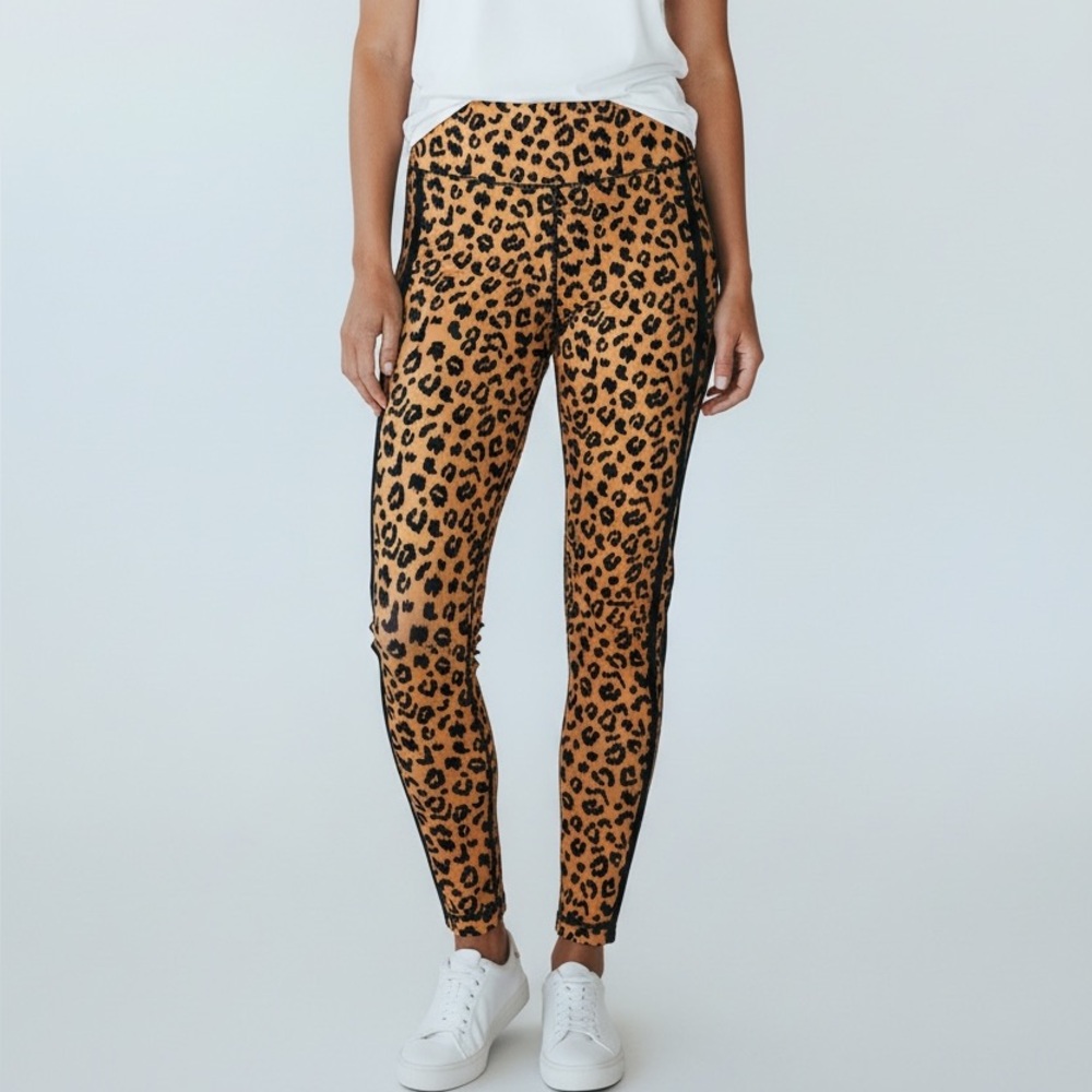 Aqua Athletic Leopard Print Leggings womens XS High Rise‎ Performance Yoga Pants